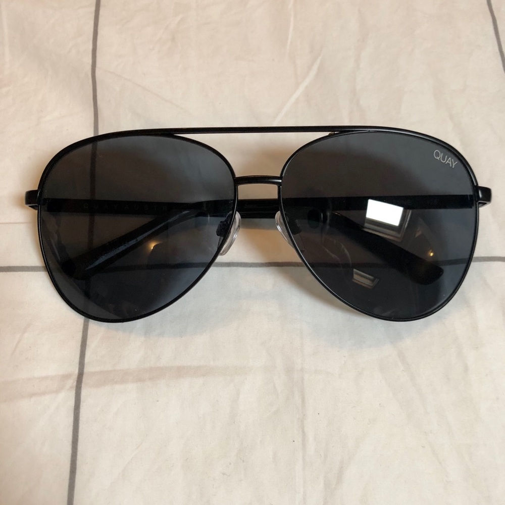 QUAY Sunglasses - NEVER WORN